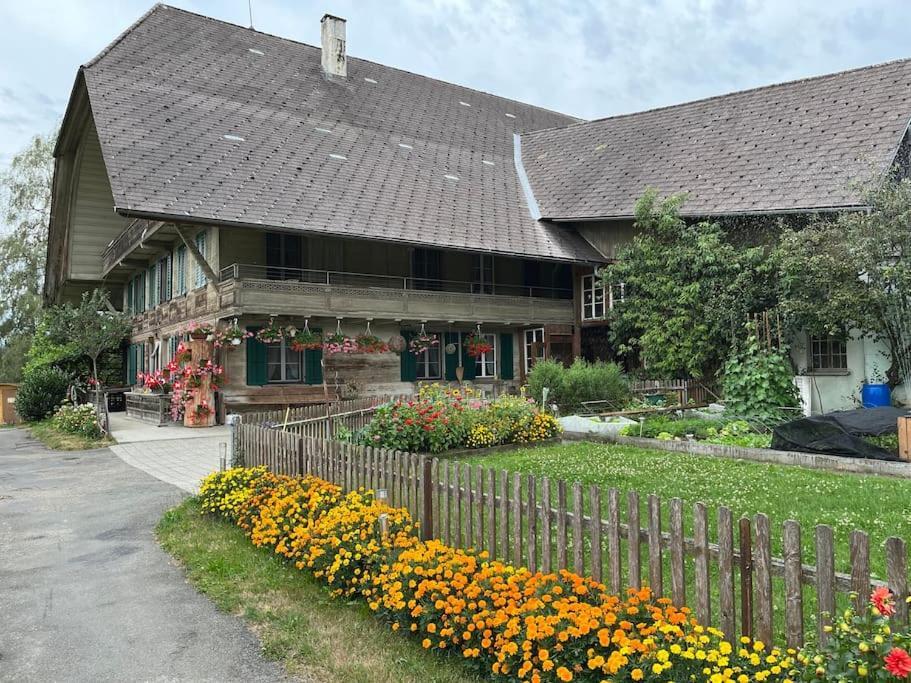 Ferienwohnung Auf Bauernhof Mit Hotpot Und Sauna Sumiswald Zewnętrze zdjęcie